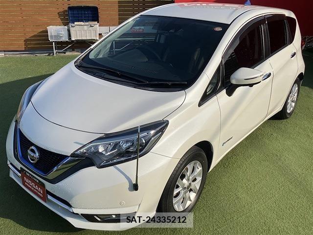 Nissan NOTE 2017-04 7329053-15