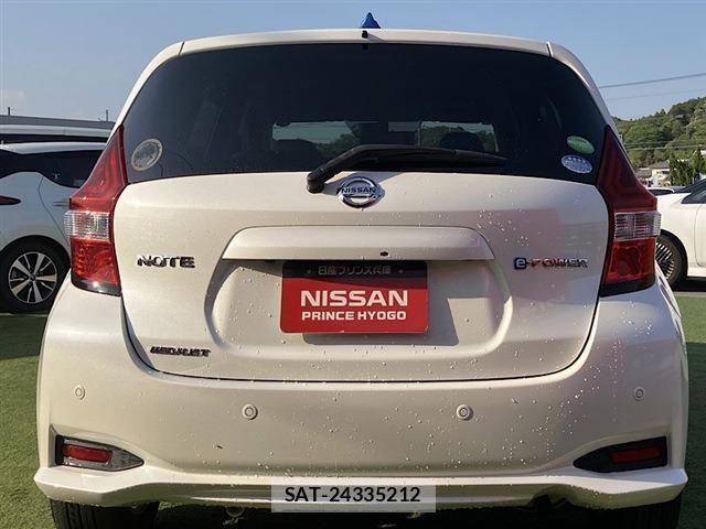 Nissan NOTE 2017-04 7329053-21