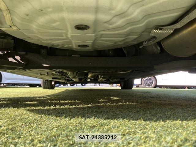Nissan NOTE 2017-04 7329053-22