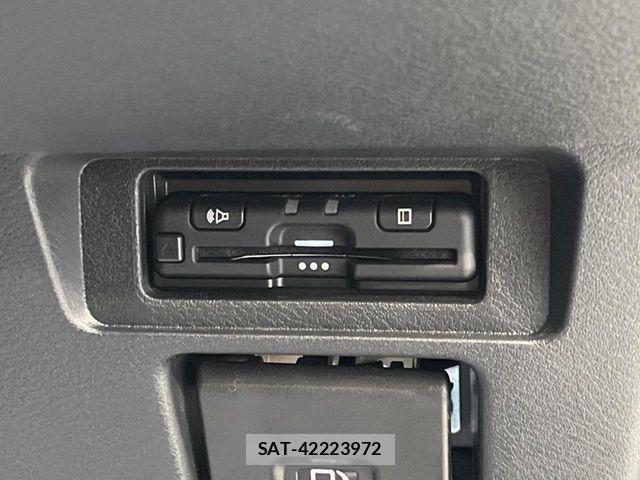 Nissan NOTE 2022-02 7329028-5