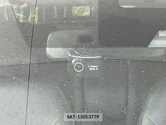 Nissan NOTE 2016-03 7329060-5