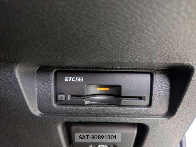 Nissan NOTE 2023-08 7329009-11