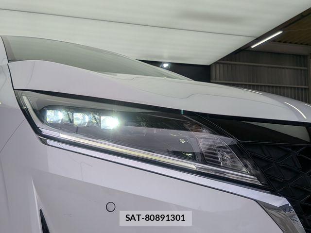 Nissan NOTE 2023-08 7329009-24