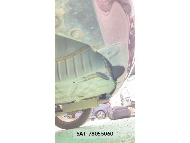 Nissan NOTE 2012-10 7329076-5