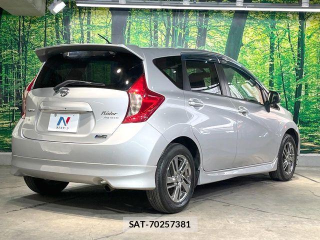 Nissan NOTE 2013-01 7329071-16