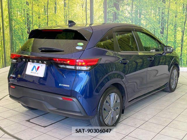 Nissan NOTE 2021-09 7329029-16