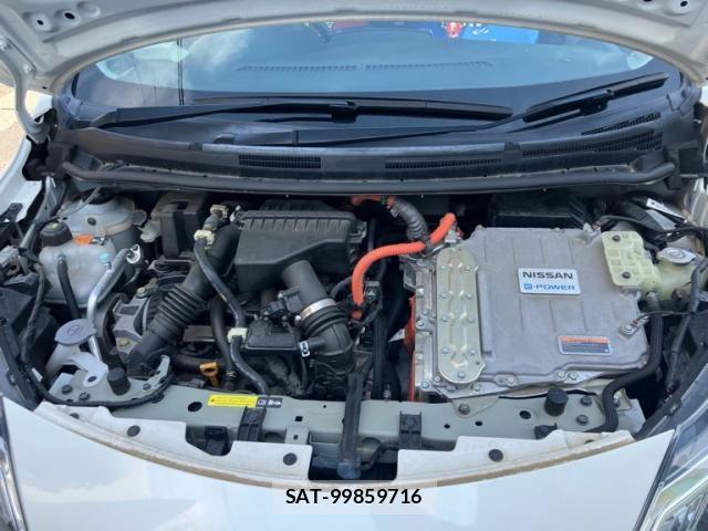 Nissan NOTE 2017-09 7329064-17