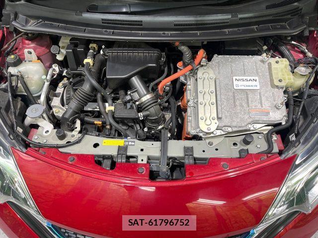 Nissan NOTE 2018-03 7359133-17