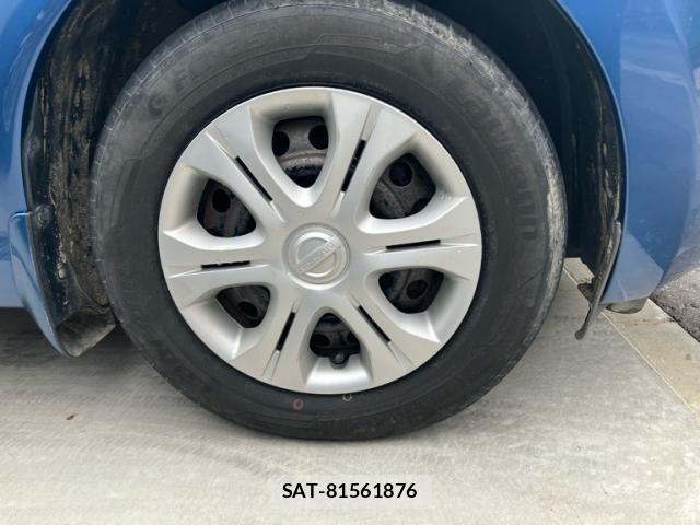 Nissan NOTE 2014-11 7359159-9