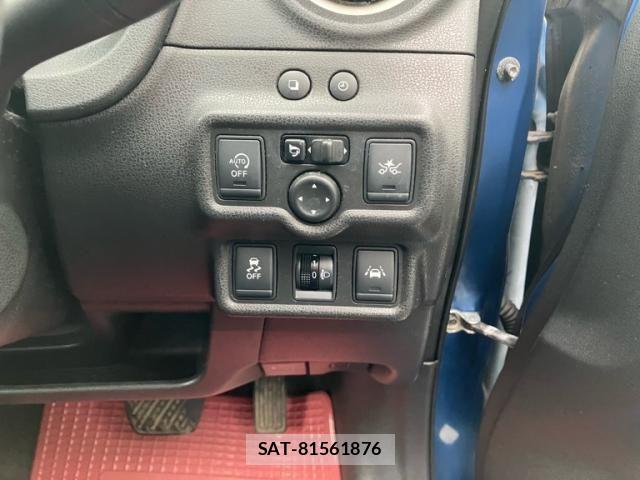 Nissan NOTE 2014-11 7359159-18