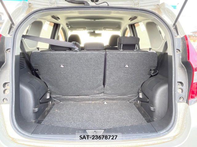 Nissan NOTE 2017-05 7359141-9
