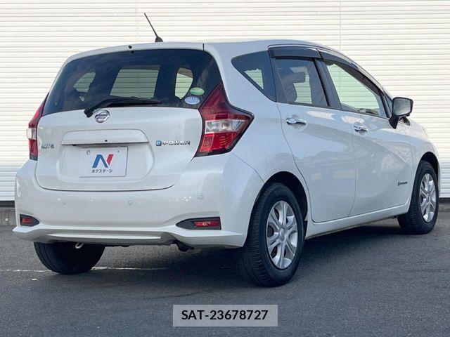 Nissan NOTE 2017-05 7359141-17