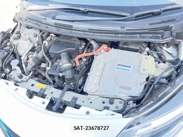 Nissan NOTE 2017-05 7359141-18