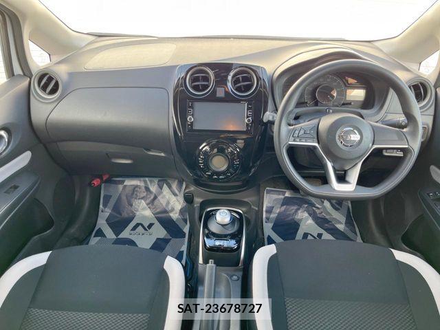 Nissan NOTE 2017-05 7359141-1