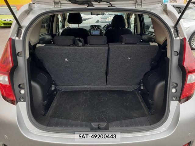 Nissan NOTE 2017-11 7359136-17