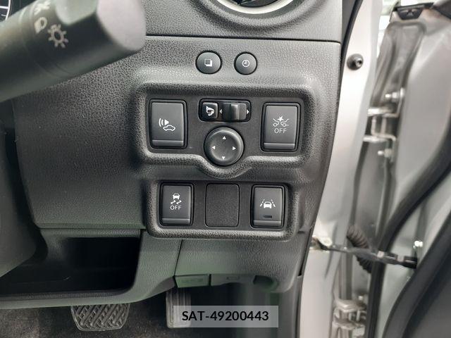 Nissan NOTE 2017-11 7359136-21