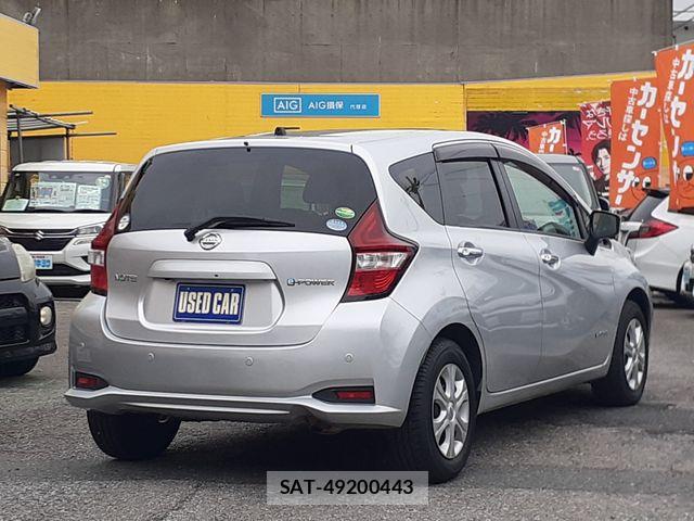 Nissan NOTE 2017-11 7359136-2