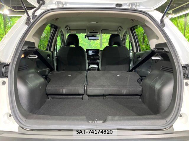 Nissan NOTE 2021-05 7359100-9