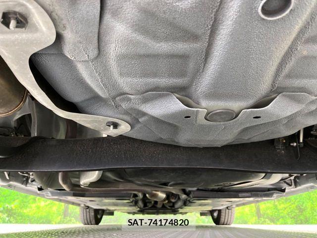 Nissan NOTE 2021-05 7359100-18
