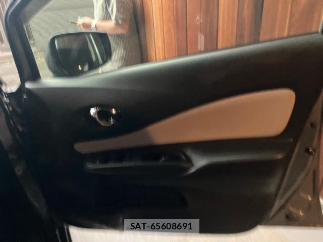 Nissan NOTE 2019-07 7359140-12