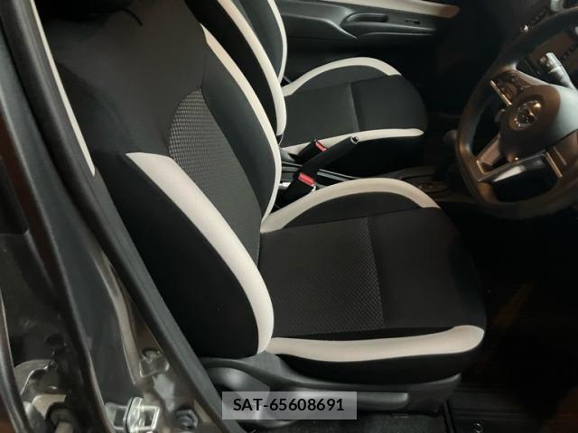 Nissan NOTE 2019-07 7359140-13