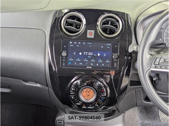Nissan NOTE 2018-03 7359135-11