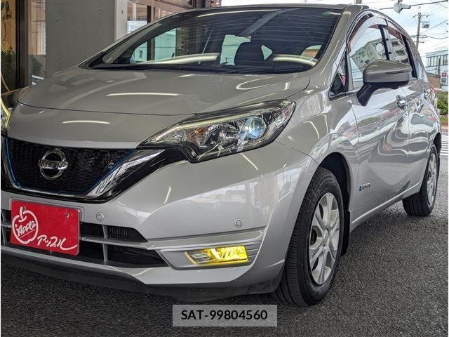 Nissan NOTE 2018-03 7359135-15