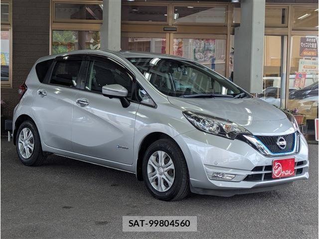 Nissan NOTE 2018-03 7359135-1