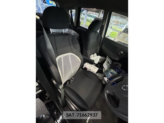 Nissan NOTE 2010-11 7359156-13