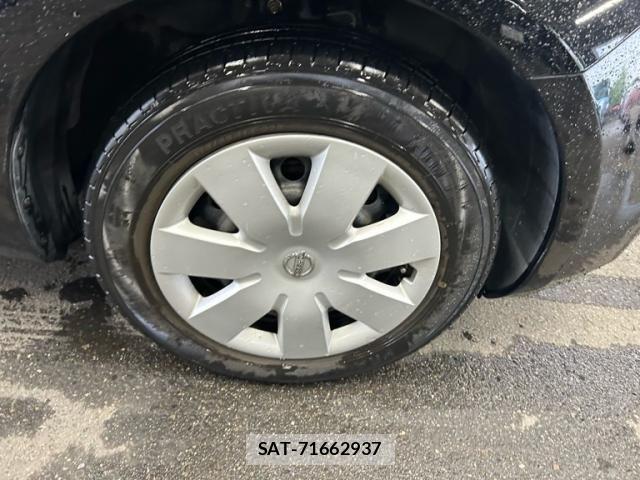 Nissan NOTE 2010-11 7359156-5