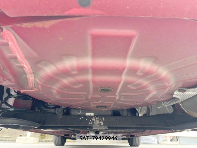 Nissan NOTE 2017-09 7359138-18