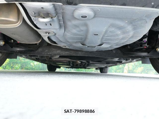 Nissan NOTE 2021-10 7359123-18