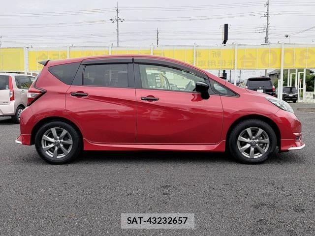 Nissan NOTE 2019-07 7359126-10