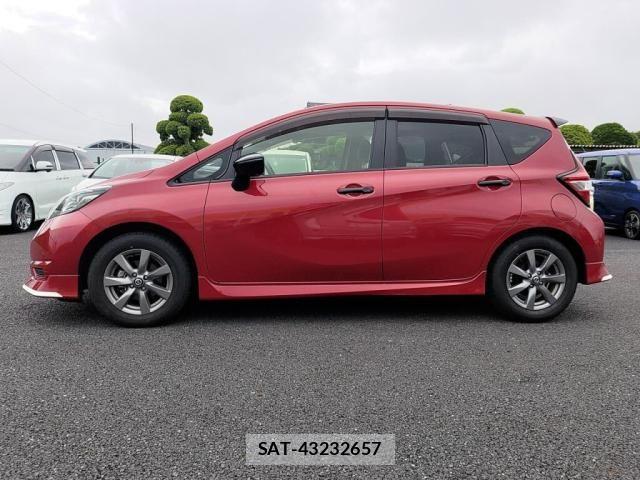Nissan NOTE 2019-07 7359126-11