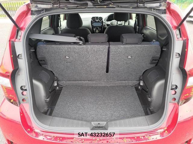 Nissan NOTE 2019-07 7359126-24