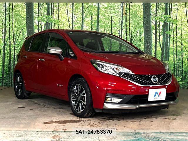 Nissan NOTE 2018-03 7359134-16