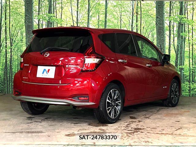 Nissan NOTE 2018-03 7359134-17