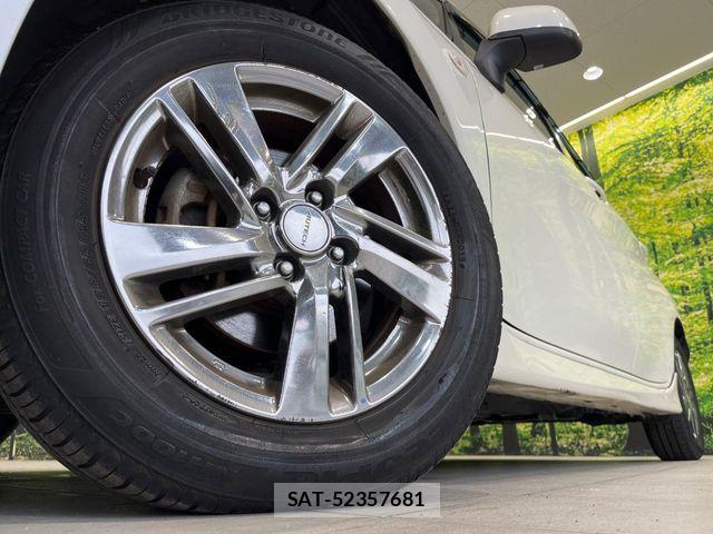 Nissan NOTE 2013-05 7359151-12