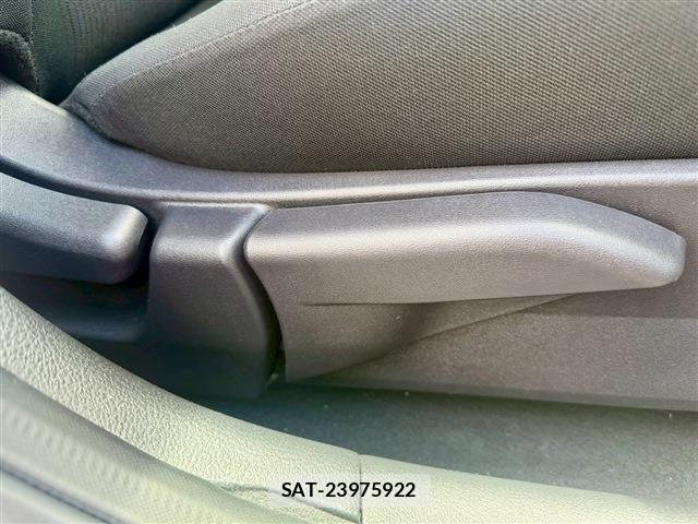 Nissan NOTE 2023-10 7359112-28