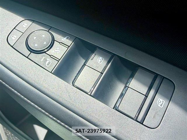 Nissan NOTE 2023-10 7359112-29