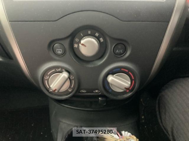 Nissan NOTE 2015-06 7359161-18