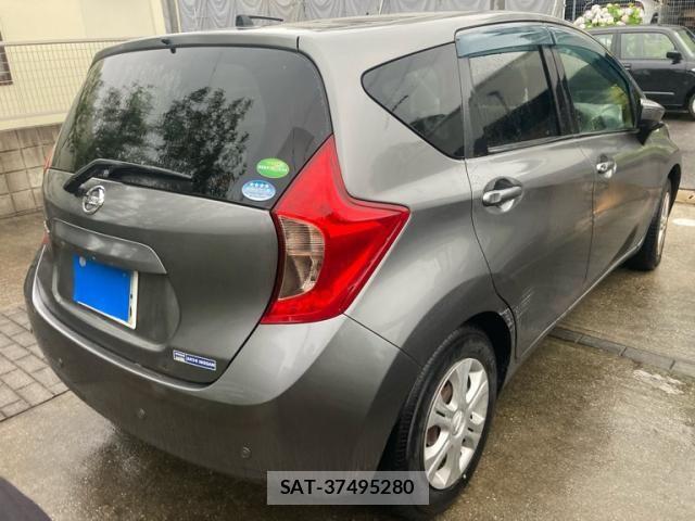 Nissan NOTE 2015-06 7359161-2