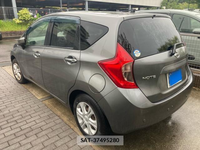 Nissan NOTE 2015-06 7359161-3