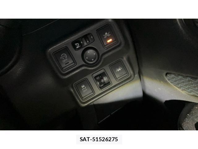 Nissan NOTE 2014-09 7359158-14