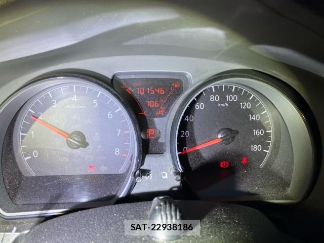 Nissan NOTE 2014-03 7359153-13