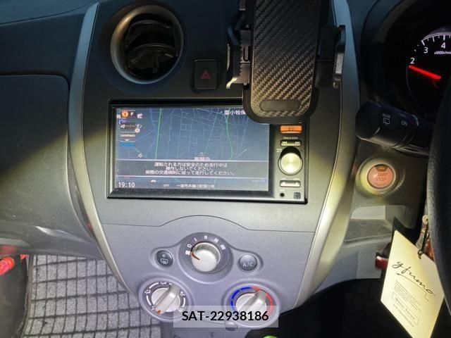 Nissan NOTE 2014-03 7359153-14
