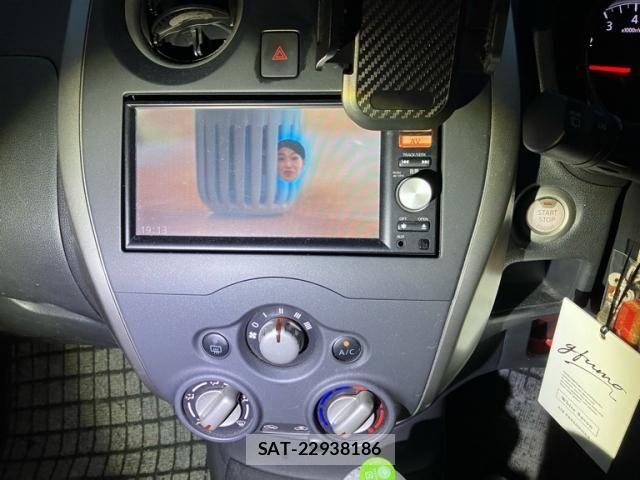 Nissan NOTE 2014-03 7359153-17