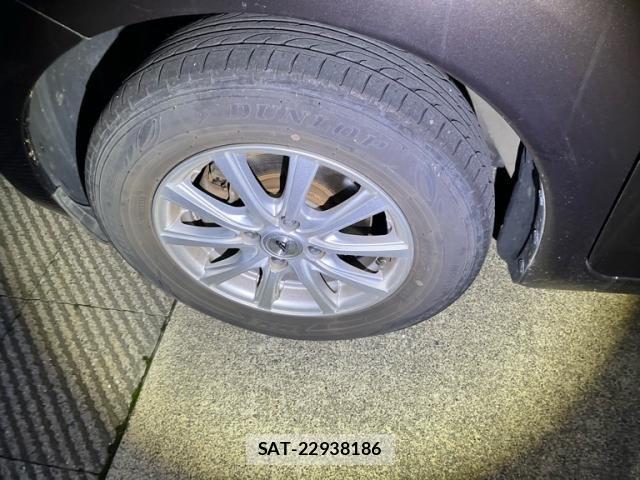 Nissan NOTE 2014-03 7359153-7