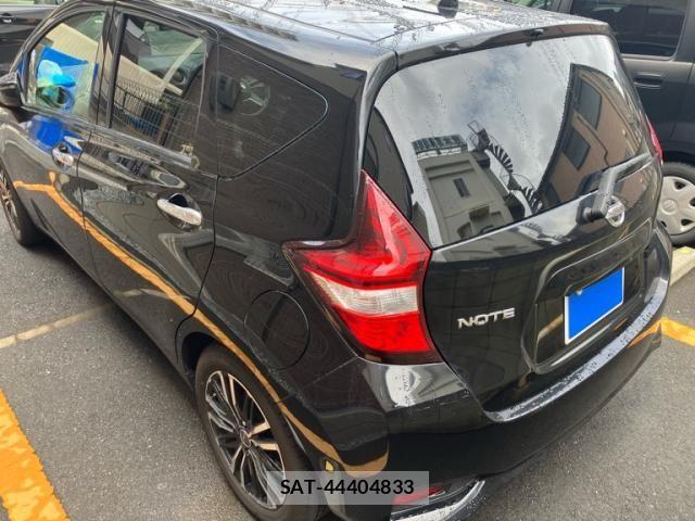 Nissan NOTE 2017-03 7359149-6