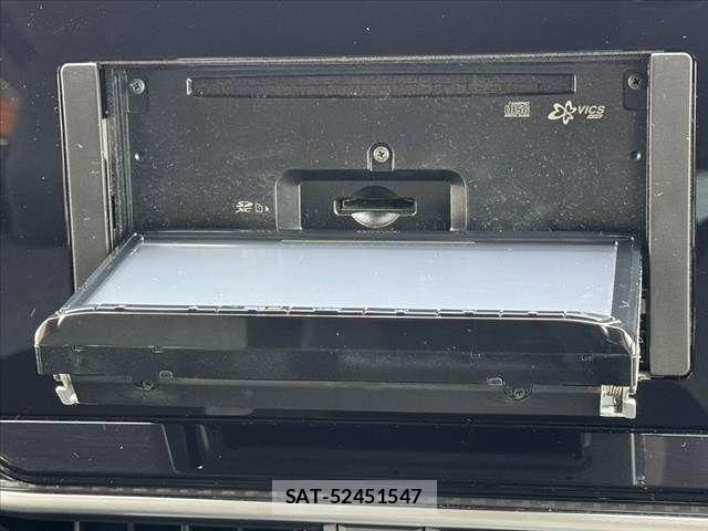 Nissan NOTE 2022-05 7359130-20